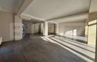 Spatiu comercial central, 161 mp, open space, 2 locuri de parcare - 5