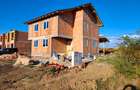 Proprietar vând duplex în Ghiroda 