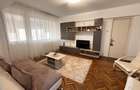 Apartament cu 2 camere de închiriat | Vedere către Piața Ovidiu - 3