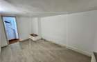Casa de inchiriat - spatiu birouri/comercial - 6 camere - 200 mpu - 19