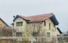CASA LA CHEIE langa statie de autobuz, Stupini Brasov - 1