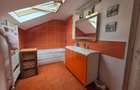 Casă Renovată cu Grădină | 227 mp | 3 Terase | 3 Dormitoare | Milcov - 30