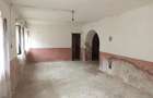 Oravita, Casa cu Spatiu Comercial, Zona Lacul Mic, Pret Negociabil - 2