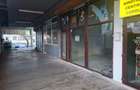 Spatii comerciale  -Complex Rucar-Baba Novac