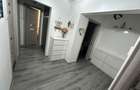 Apartament cu 3 camere de vânzare , zona Doraly - 9
