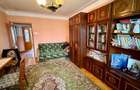 Apartament cu 3 camere decomandat in Alexandru cel Bun