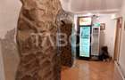 Casa si curte pretabila pentru 2 familii 980 mp teren liber Cisnadie - 23