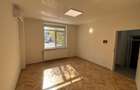 De inchiriat Imobil având 9 camere ,suprafață de 285 mp. Cantemir langa Metrou - 3