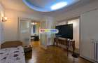 Unirii apartament 7 camere,suprafata utila 198 mp,stare bună
