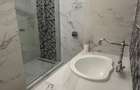 Centru - Palas , apartament 3 camere , 85 mp, 2 bai , loc de parcare !