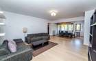3 camere | Parcare | Sisesti