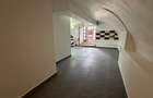 Spatiu comercial zona centrala 55mp+curte 30mp - 1