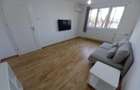 Apartament 3 Camere in zona Arcul de Triumf complet renovat cu centrala proprie - 1