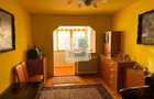 Apartament cu 3 camere decomandat cu balcon in Vasile Aaron - 8