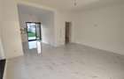 Duplex pe plan - teren generos - zona aproape de toate magazinele