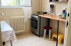 Apartament 2 camere decomandat -zona centrala - direct de la proprietar - 9