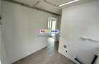 Spatiu Comercial | 20 mp | Bd. Uverturii | 20mp | 4min autobuz 178 - 6