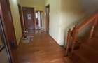 Casa de vanzare pe Platoul Soarelui Gavana 3. Zona foarte linistita - 5