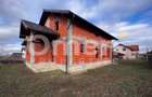 Casa P+M la rosu | 204 mp | 5 ari teren | compartimentare excelenta | Satulung. - 2