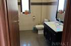 Casa de vacanta pe malul Lacului Tarnita, 650 m2 teren - 11