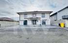 Casă mare cu teren generos – perfect împărțită pentru birouri sau 4 apartamente - 14