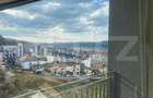 Apartament cu 3 camere, 90 mp, cu parcare si boxa la subsol, in zona Teilor
