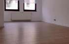 Imobil birouri singur curte, 8 camere.D+P+2, cu locuri de parcare in fața - 15