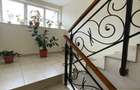 Persoana fizica inchiriez apartament 2 cam 54 mp, etaj 1 din 4, parcare - 1