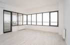 Apartament 2 camere, decomandat, 1 km de Palas - 1