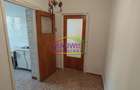 Vand apartament 3 camere Piata Straduintei - Niculitel - 11