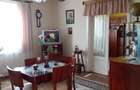 Vand casa P + M, cu 5 camere in zona 7 Noiembrie - 2