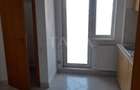 Apartament 2 camere decomandat cu garaj, zona Europa