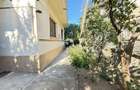 3 CAMERE | VILA INTERBELICA | ZONA EMINESCU | CENTRALA PROPRIE | 10 MIN METROU