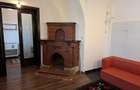 4 camere într-o vilă elegantă, retrasă și liniștită – zona Vasile Lascăr