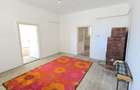 De Vânzare Casă 2 camere P-ȚA Mică - 7