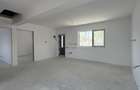 Oportunitate! Casa tip duplex, 3 cam, placa, T: 250mp! Comision 0%!