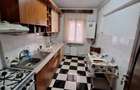 Apartament de vanzare, 3 camere, Str. Lupeni - 6