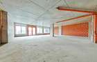 Spațiu comercial generos, ideal pentru investiție, în complex Ared – Micălaca - 1