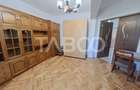 Apartament de inchiriat 2 camere zona Strand etaj 3 bucatarie separata