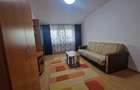 Navodari zona Sud- 2 camere decomandate, termen lung - 300euro/luna