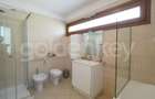 Vilă moderna cu piscina si garaj - 8