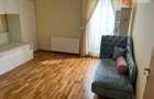Apartament de vanzare 3 camere decomandat,  Dumbravita - 2