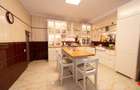Apartament cu 4 camere 169mp, parter si teren 175mp, în zona Grivita