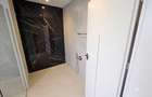 Single 5 camere, 500 mp, asfalt, placa peste etaj