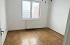 Apartament 3 camere luminos cu boxa Calea Bucuresti - 2