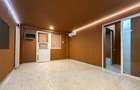 Spatiu comercial stradal, vad pietonal, parcare libera - 6