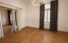 REC3001851 Spatiu comercial in vila Strada Paris complet renovat