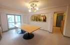 De vanzare - Apartament spatios Piata Alba Iulia 5 - 1