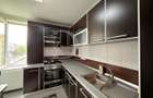 Apartament cu 3 camere decomandate / etaj intermediar - 2