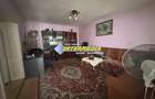 Proprietate 2 case curte pavata Teren 700 mp Hotel CETATE gard utilitati - 20